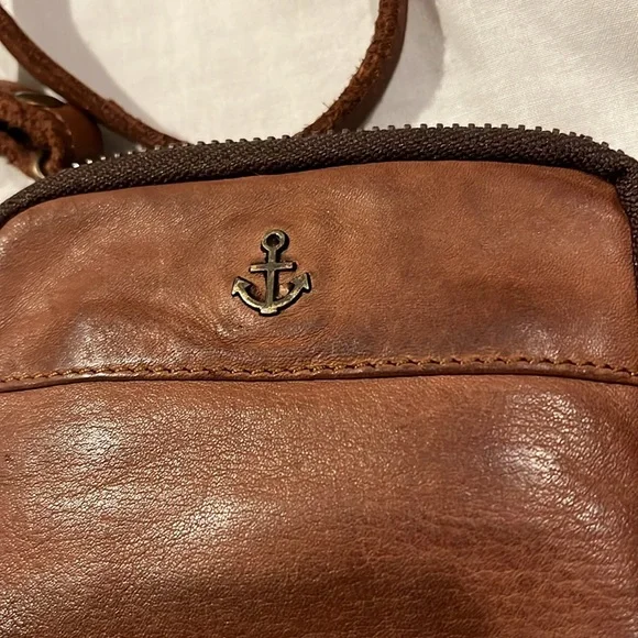 Harbour 2nd Mini Leather Crossbody Bag - Picture 4 of 10